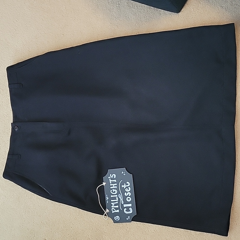 Emma James Sport Skirt 12 Black